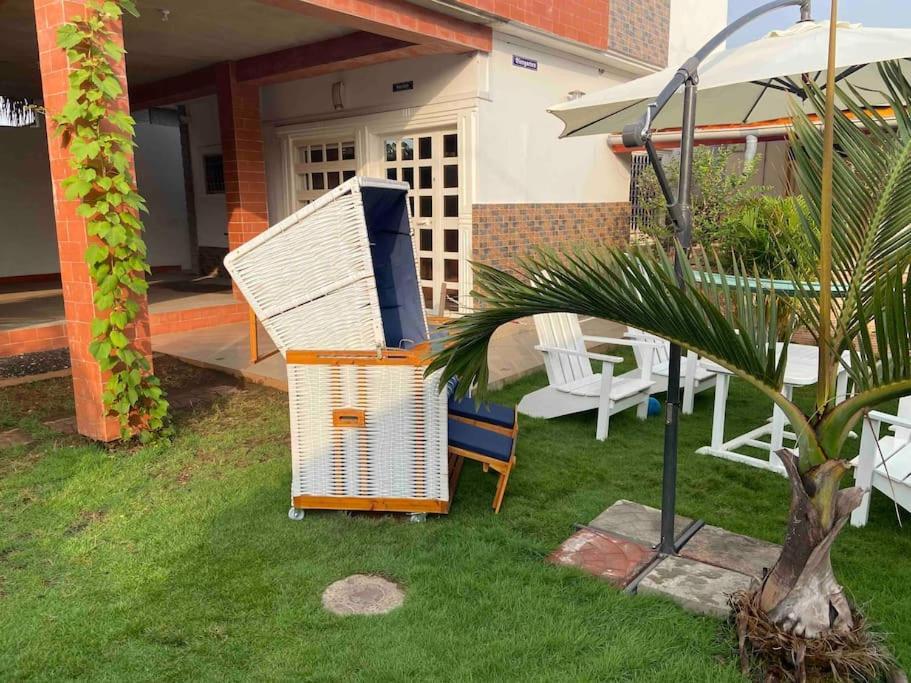 Appartement Altona Lomé Exteriör bild