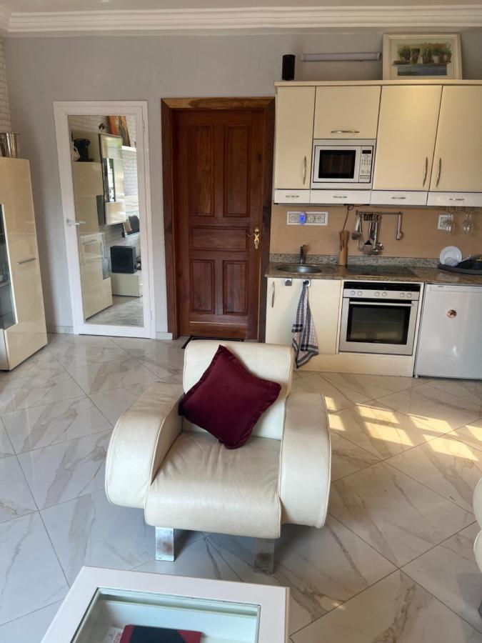 Appartement Altona Lomé Exteriör bild